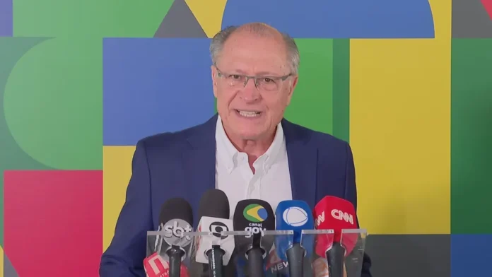 BR_CNN_151125_1120_HORAFINAL_frame_63744