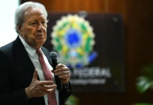 Lewandowski diz a Hugo que parte do relatório antifacção é inconstitucional