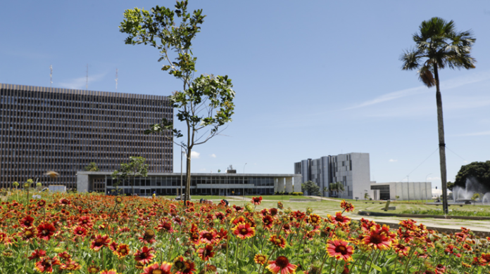 CGDF cede sistema de auditoria e gestão para Controladoria de Aracaju (1)