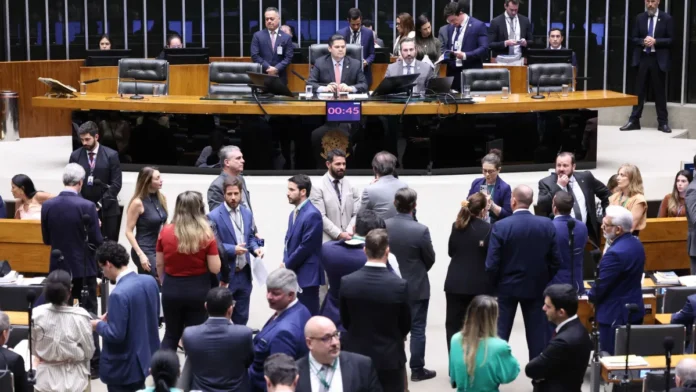 PLENARIO-SESSAO-CONGRESSO-21-05-26