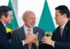 Hugo Motta atua para reaproximar Lula e Alcolumbre