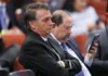 Lindbergh pede que Bolsonaro retorne à Papuda após arma achada em blitz