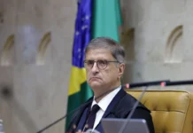 Dark Horse: PT vê burla da PGR a “juiz natural”; entorno de Flávio comemora