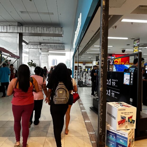 Black-Friday-movimenta-comercio-do-DF-com-adesao-total-e-expectativa-de-alta-nas-vendas-creditos-Daniel-Xavier-Jornal-de-Brasilia-620x620