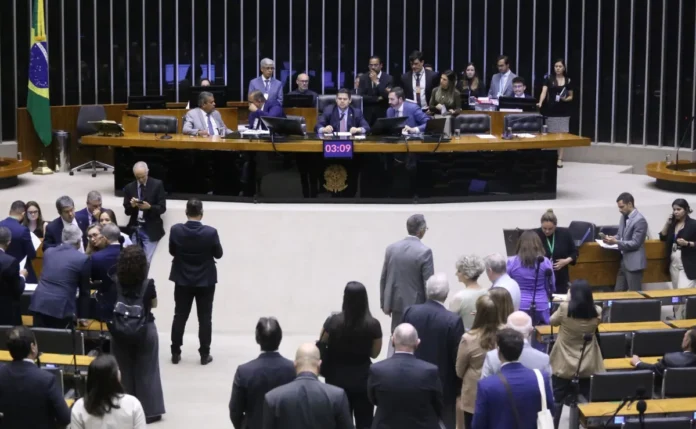 PLENARIO-CONGRESSO-13-03-2025
