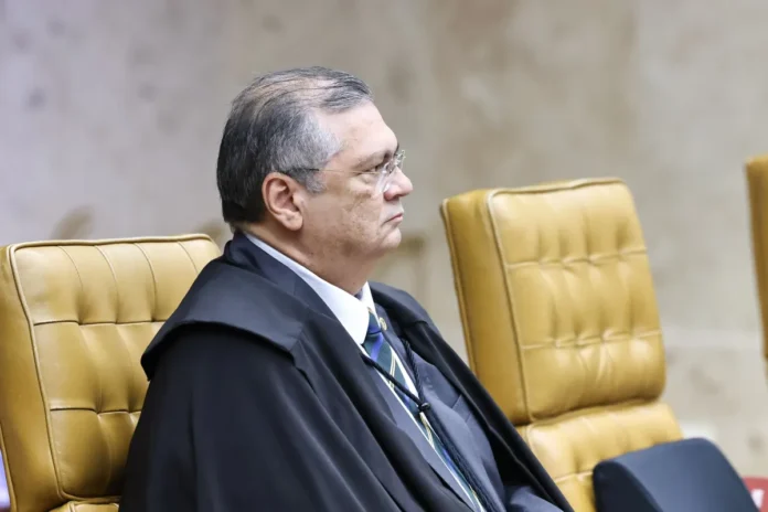 ministro-flavio-dino-plenario-stf_570c7c