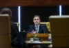 Mendonça leva ao plenário físico julgamento sobre lucros no exterior