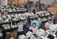 TRE-DF inicia lacração de urnas eletrônicas para as Eleições 2026