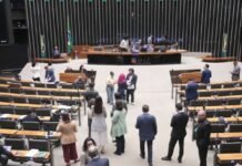 Brasil está entre países com menor participação de mulheres no Parlamento